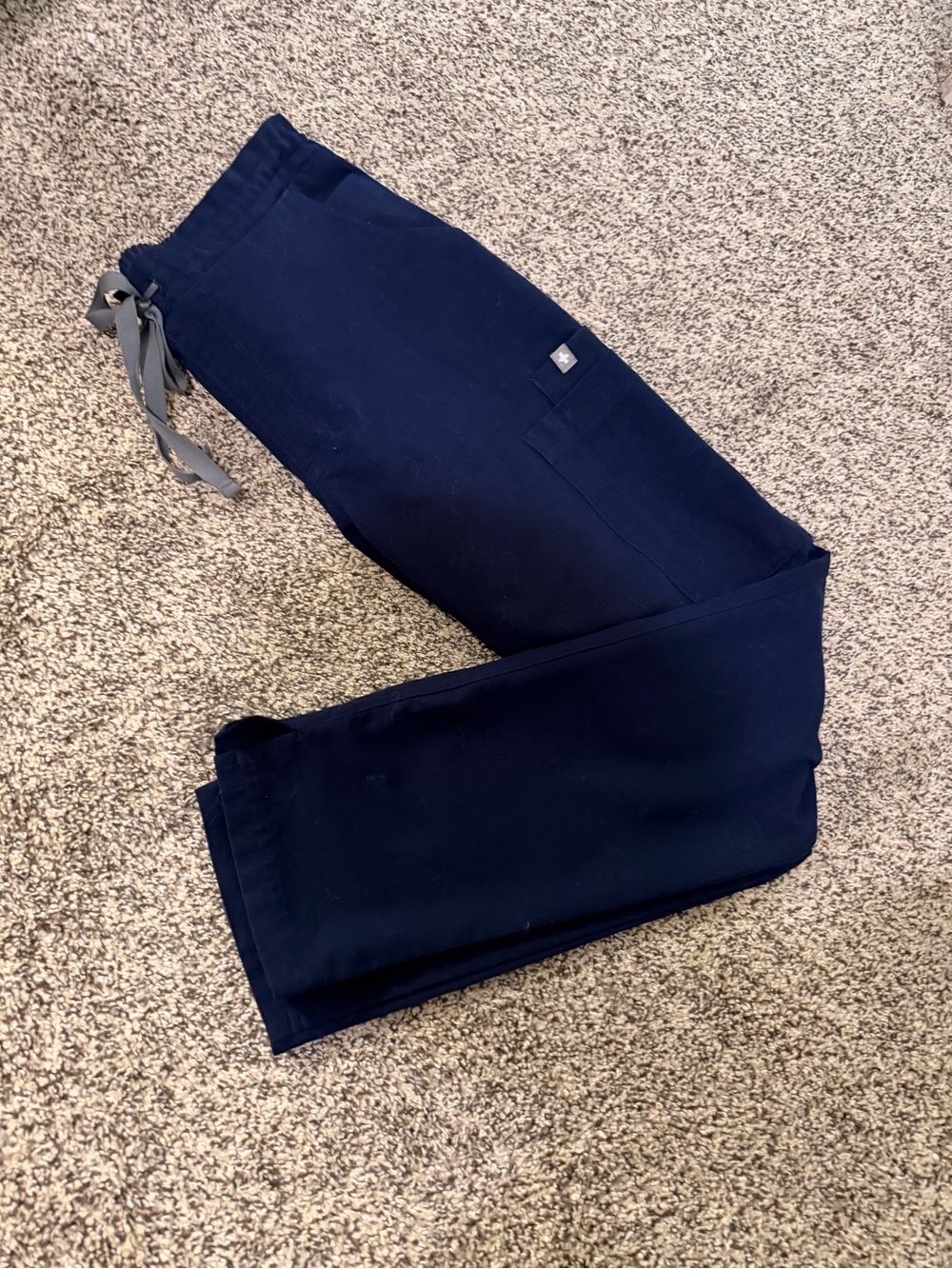 FIGS Women’s Navy Blue Slim Drawstring Pants